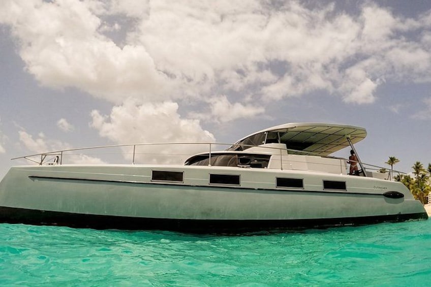 Saona Private Yatch 2