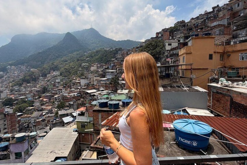 REAL experience in Favela Rocinha with a LOCAL guide 4