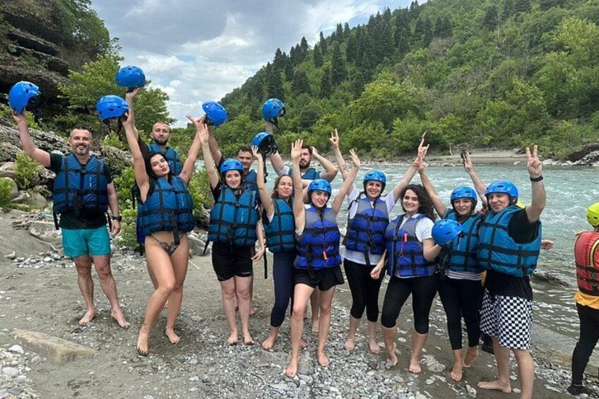 Rafting in Vjosa River 5