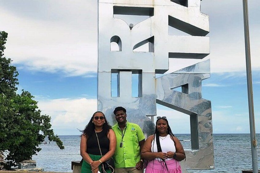 Tour del medio día cuidad y playa puerto plata 2