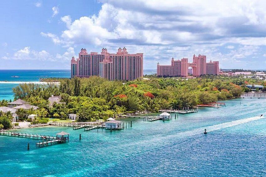 Nassau Harbor Tour. 1