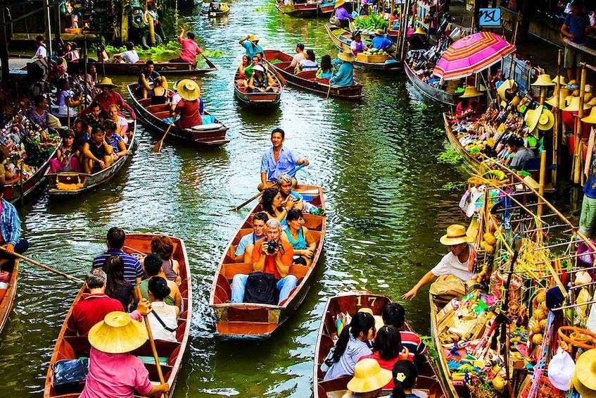 Bangkok: Floating Market Boat & Maeklong Railway Market Tour 1