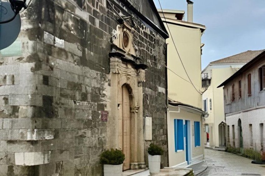Guided Walking Tour of Lefkada Old Town 4