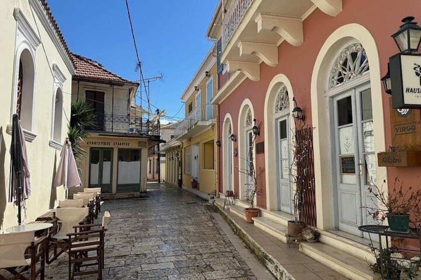 Guided Walking Tour of Lefkada Old Town 5