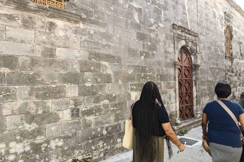 Guided Walking Tour of Lefkada Old Town 5