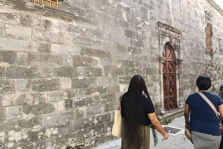 Guided Walking Tour of Lefkada Old Town 4