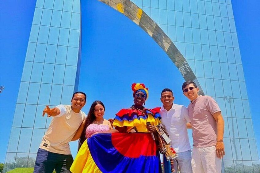 Barranquilla Monumental Culture and Beach 1