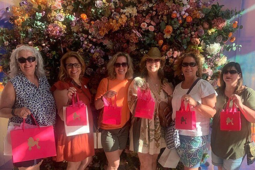 Nashville Shopping Tour with Wine, Cocktails and Snacks 3