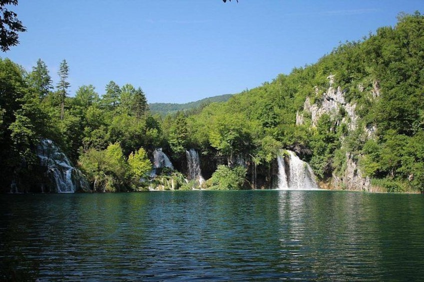 From Split: Plitvice Lakes Early Morning Guided Day Tour 2