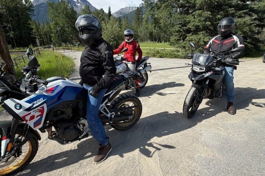 Stone and Sky Motorcycle Day Tour in Alberta 2