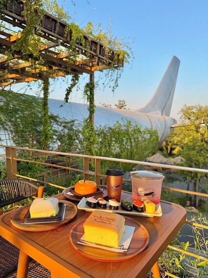 Bangkok Damnoen Sky & Move to Mountain Full-Day 4