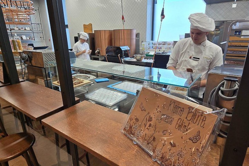 Exclusive Chocolate Factory Tour with Tasting and Decoration 1
