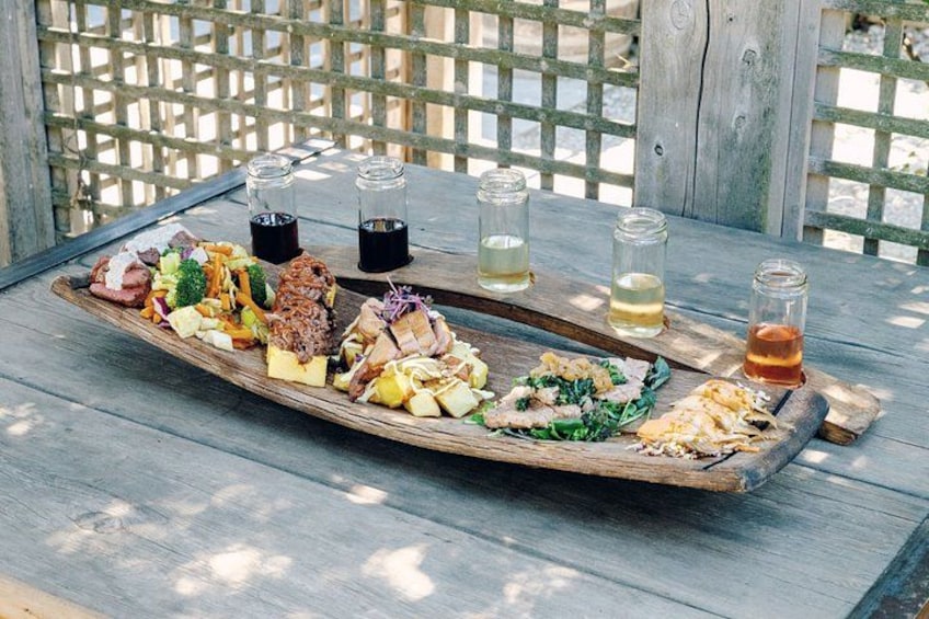 Private 6.5 hour Gourmet Wine Tour Queenstown: 4 wineries & lunch 2