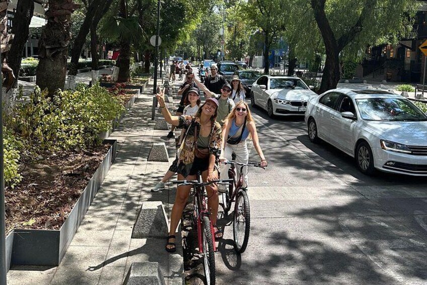 Sunday Bike Ride Through Mexico City 3