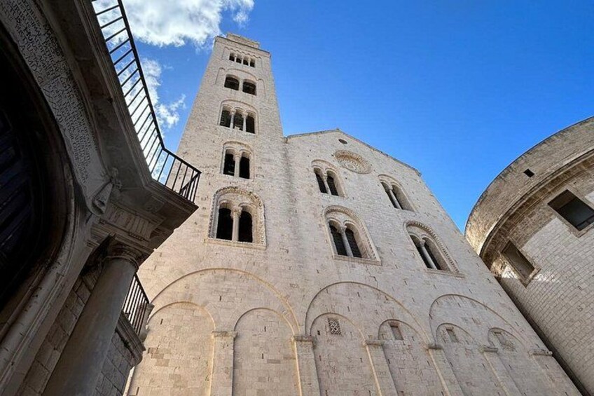 Culinary tour and walk in the alleys of Barivecchia 3