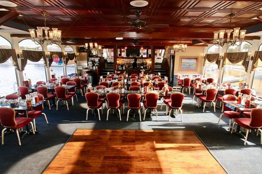 Buffet Dinner Cruise on St Johns River 2