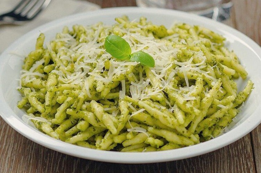 Hands in pasta Pesto and Trofie as at home 5