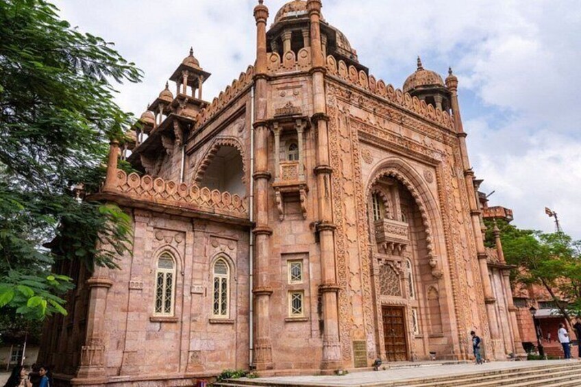 Best of Chennai: Guided Half Day City Tour with a local 3