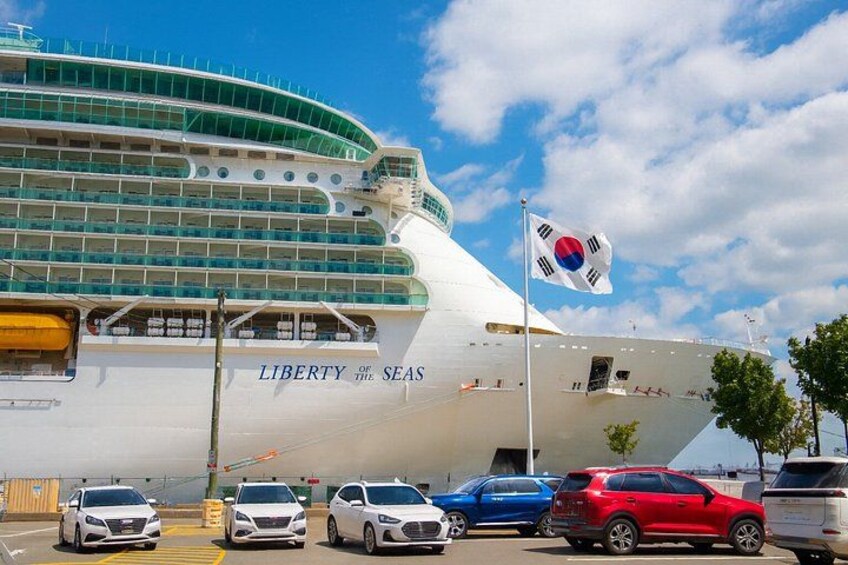 100% Safety Return - Seoul Cruise Shore Excursion from Incheon 4