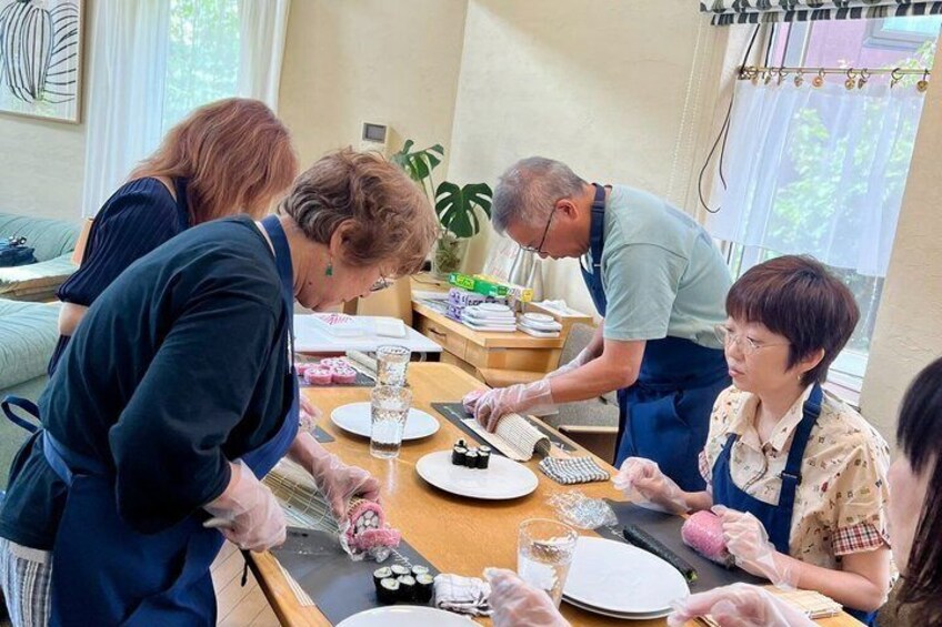 Private Sushi Making Class & Matcha Experience near Sapporo 3