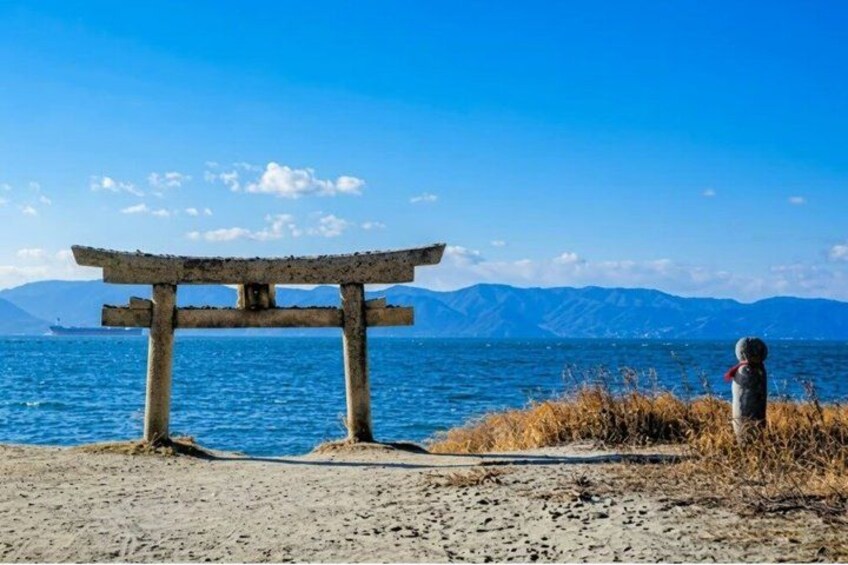 Naoshima Private Custom Tour with Local Guide 5