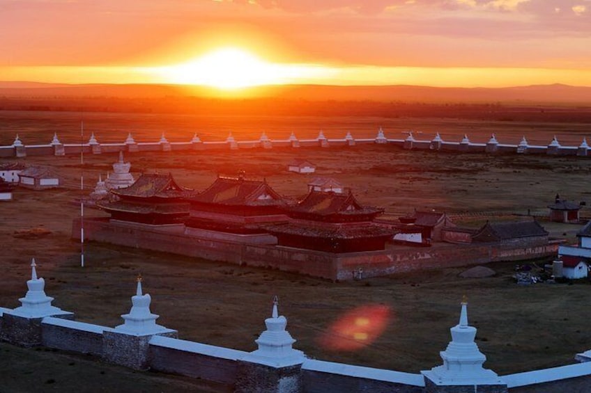 Gobi Desert Expedition: Flaming Cliffs, Dunes & Nomadic Life 2
