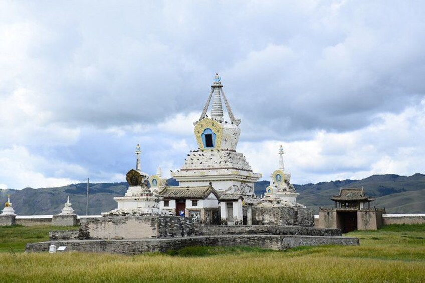 Gobi Desert Expedition: Flaming Cliffs, Dunes & Nomadic Life 3
