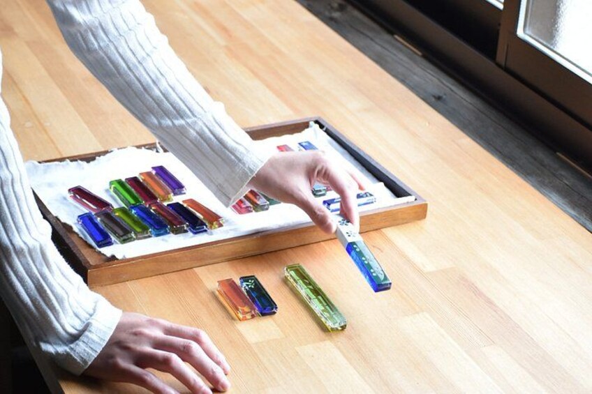 Glass Art Workshop with Gallery Tour in Kanazawa 4