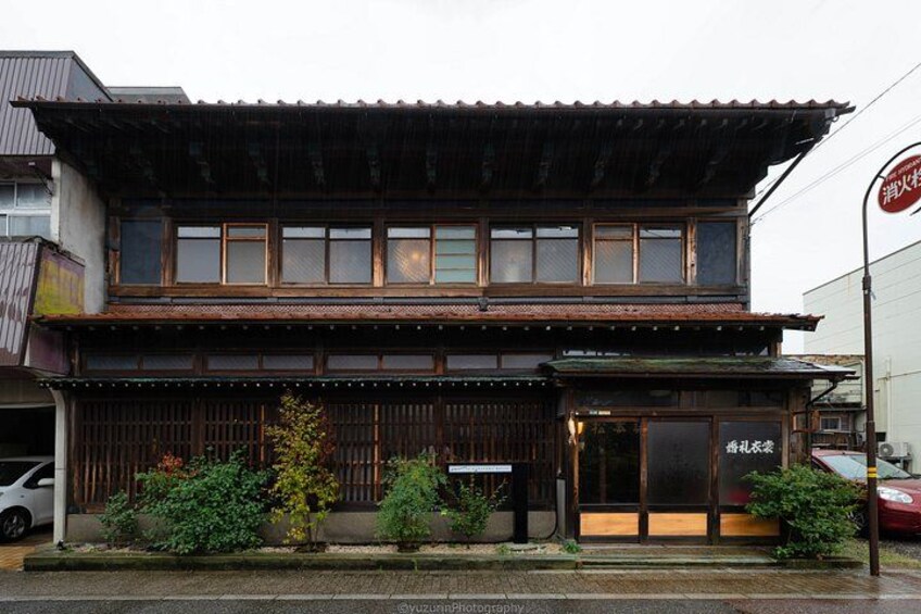 Glass Art Workshop with Gallery Tour in Kanazawa 2