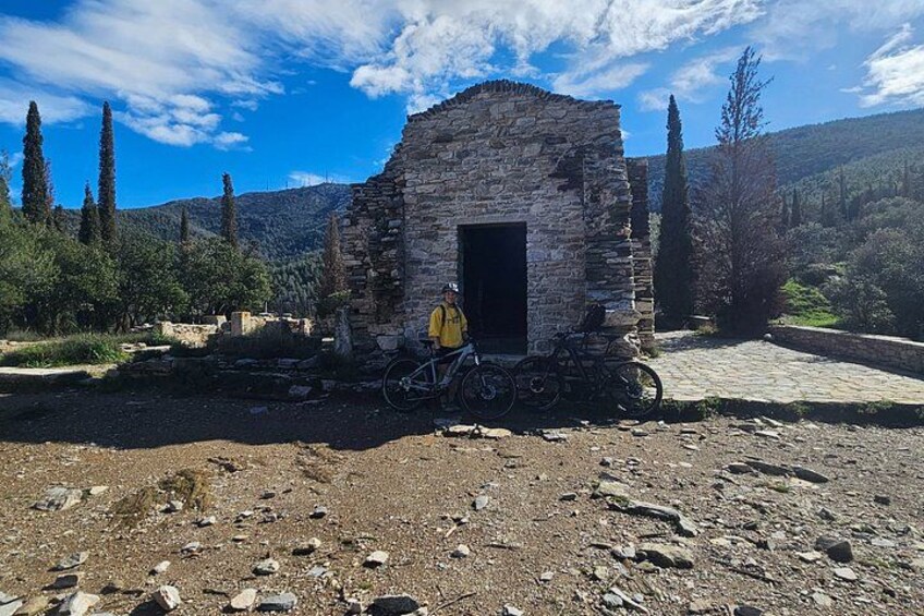 Athens: Explore Hymettus and Kaisariani Monasteri with E-Bike 4