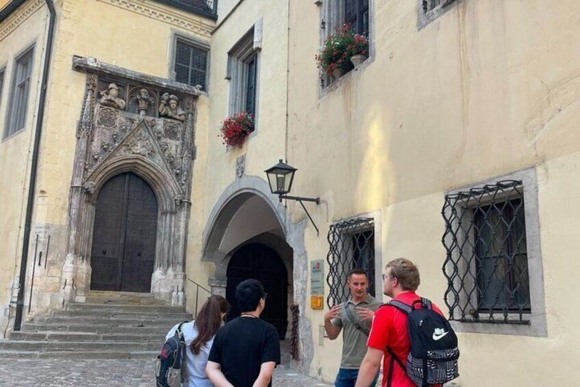 Power, Coins & Mysteries – A Walking Tour Through Regensburg 4