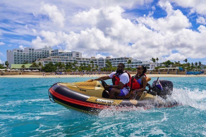 Yoho Pirates Premium Self Drive Speedboat Tour in St. Maarten 2