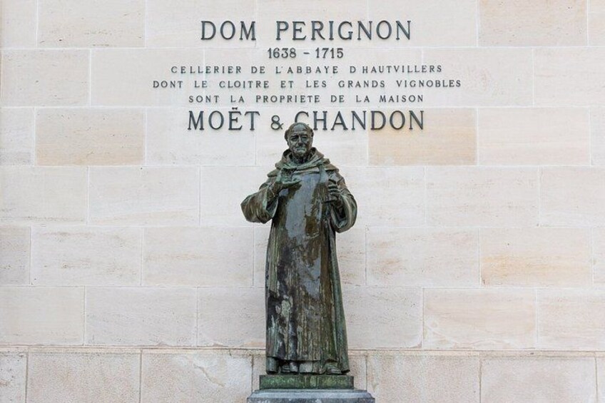 Private Champagne Tour from Paris Dom Pérignon and Ritz Picks 1