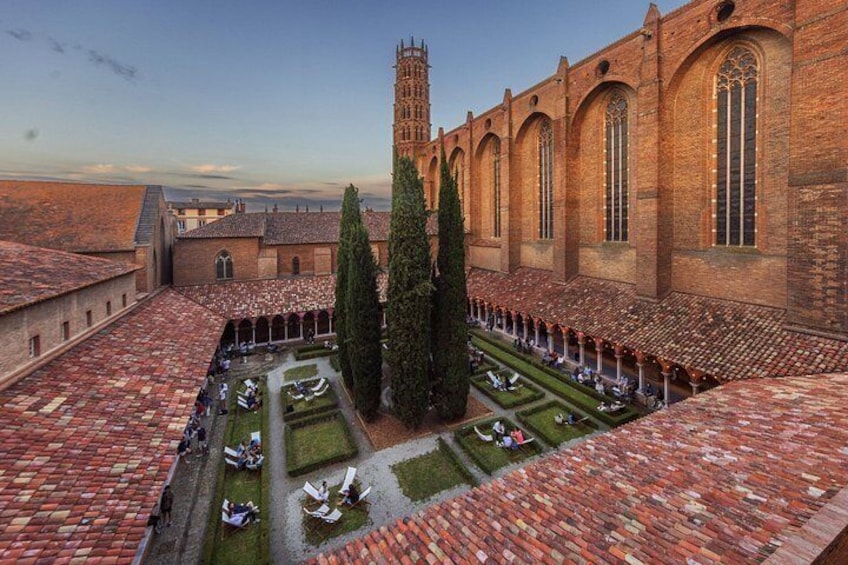 Toulouse: Private Guided Walking Tour of the City’s History 3