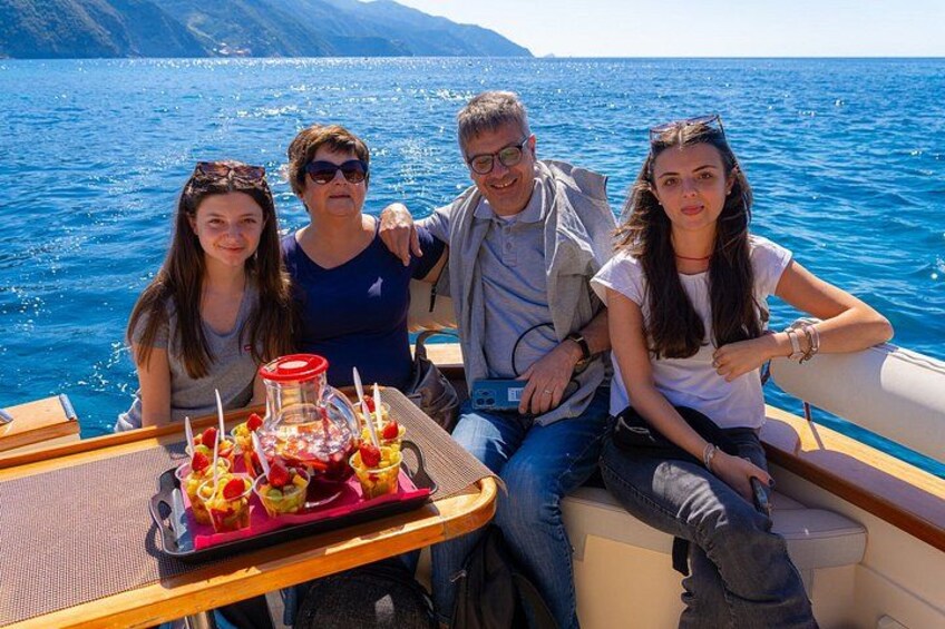 Cinque Terre Boat Tour Departing from Monterosso 5
