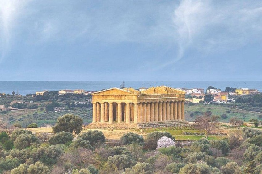From Palermo: Valley of the Temples and Roman Villa of Casale with Guide 1