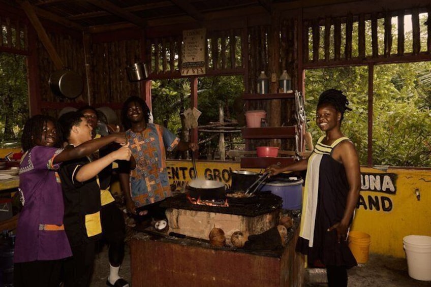 Hopkins Kayaking and Garifuna Cooking Experience 5