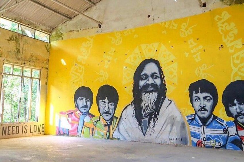 Rishikesh and Haridwar Yoga Retreat, Beatles Ashram, Ganga Aarti 5