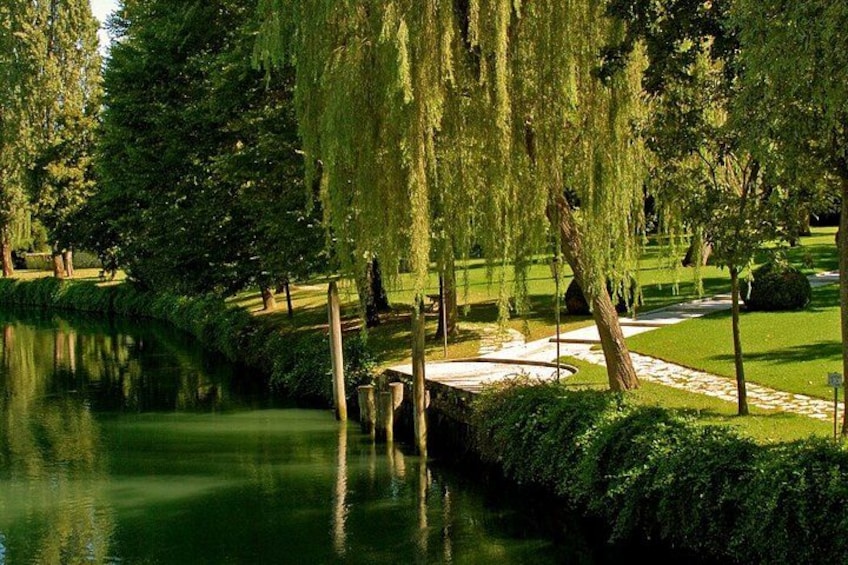 Private Northern Lagoon and Sile River Escape 3