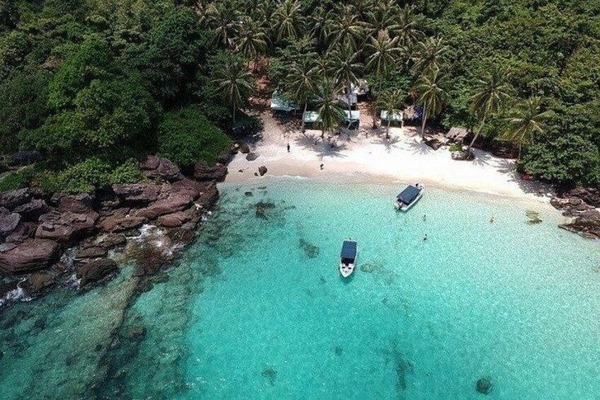 Phu Quoc 4 Island Speedboat Tour Snorkeling and Lunch 2