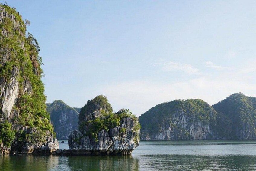 Private Harbor Launch Halong and Lan Ha Bay Canoe Escape 3