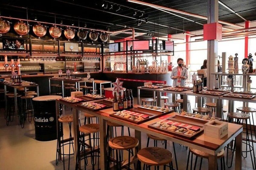 From Santiago Day Trip to A Coruña with Beer Tasting and Pouring 2