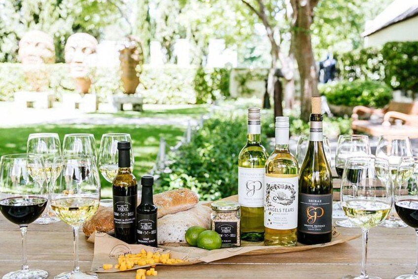 Full Day Wine Tour in Cape Winelands with Tastings 1