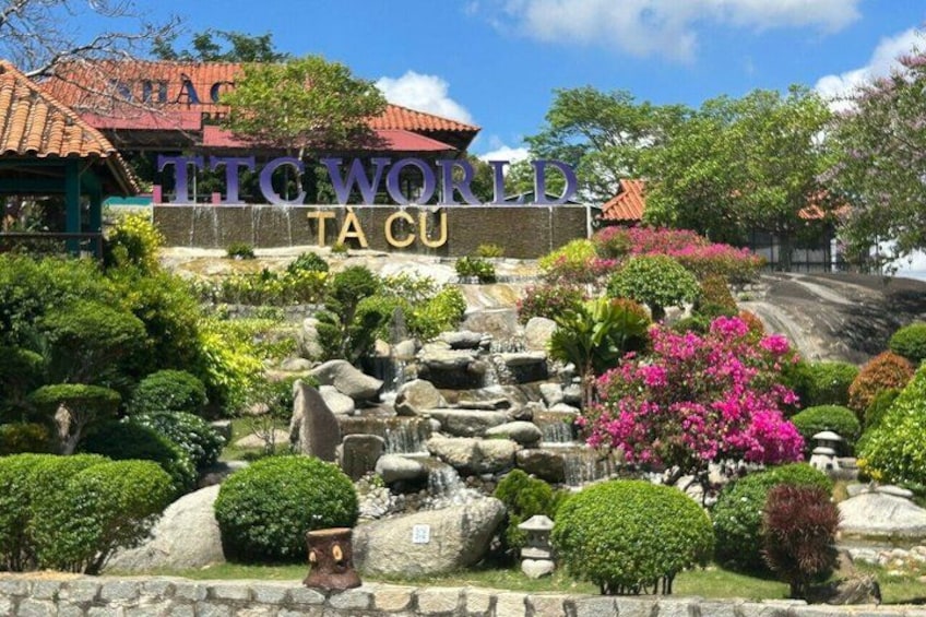 Phan Thiet Highlights: Ta Cu Mountain with Cable Car & Cham Tower 2