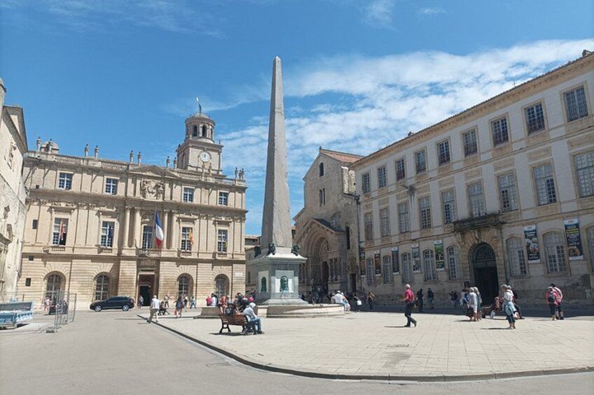Private Guided Tour of Arles Roman Monuments and Van Gogh Trail 3