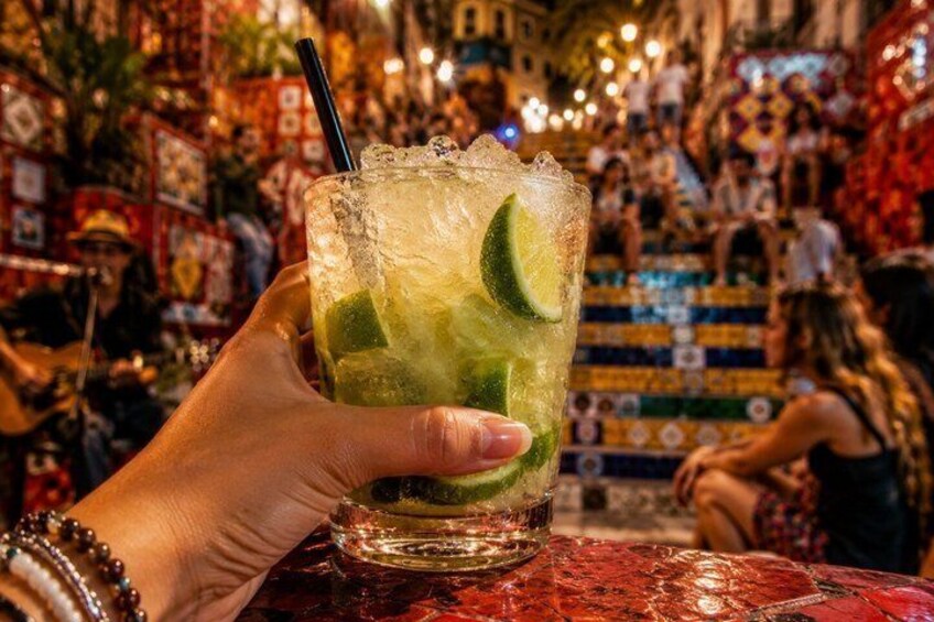 Lapa Evening Street Food & Caipirinha Tour in Rio 4