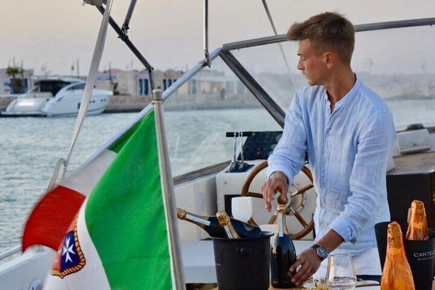 Gargano from Vieste yacht excursion with aperitif and skipper 3