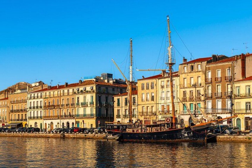 Sète Canals & Wine Heritage – Private Boat Shore Tour 4