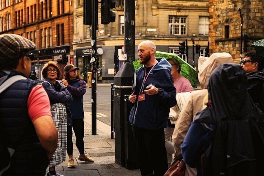 History of Glasgow Walking Tour With A Comedian 5