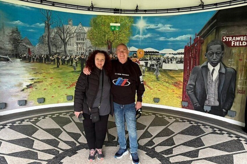 Private Liverpool Beatles Taxi Tour + Cavern Finale 2